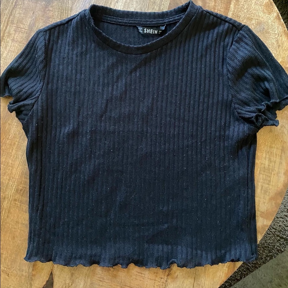 cropped basic t